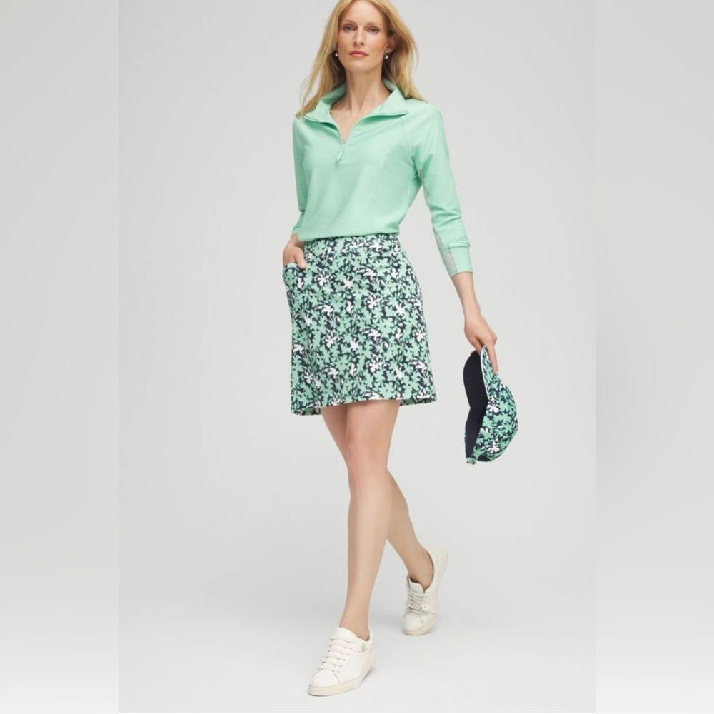 Chico’s Zenergy Leaf Print Skort SZ 3 US XL Front pocket Pull On Color Mint